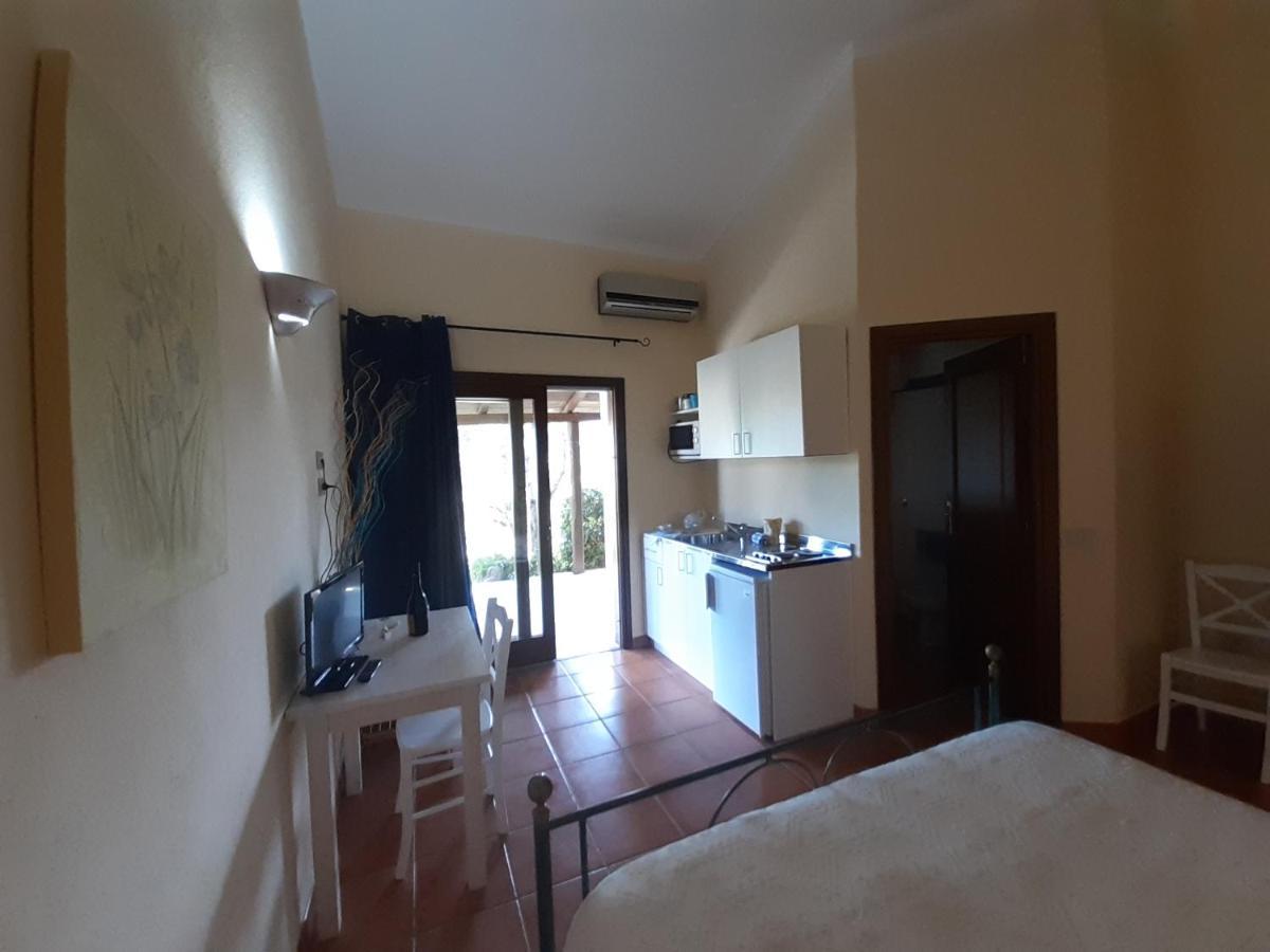 Agriturismo Campesi Casale Tra Le Vigne Альенту Экстерьер фото